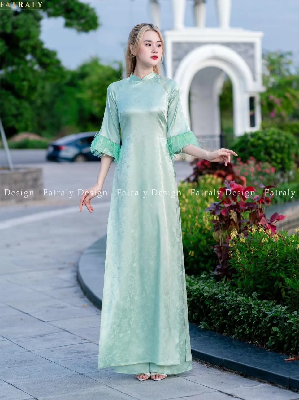 Áo dài vải lụa gấm thái tuấn Fatraly